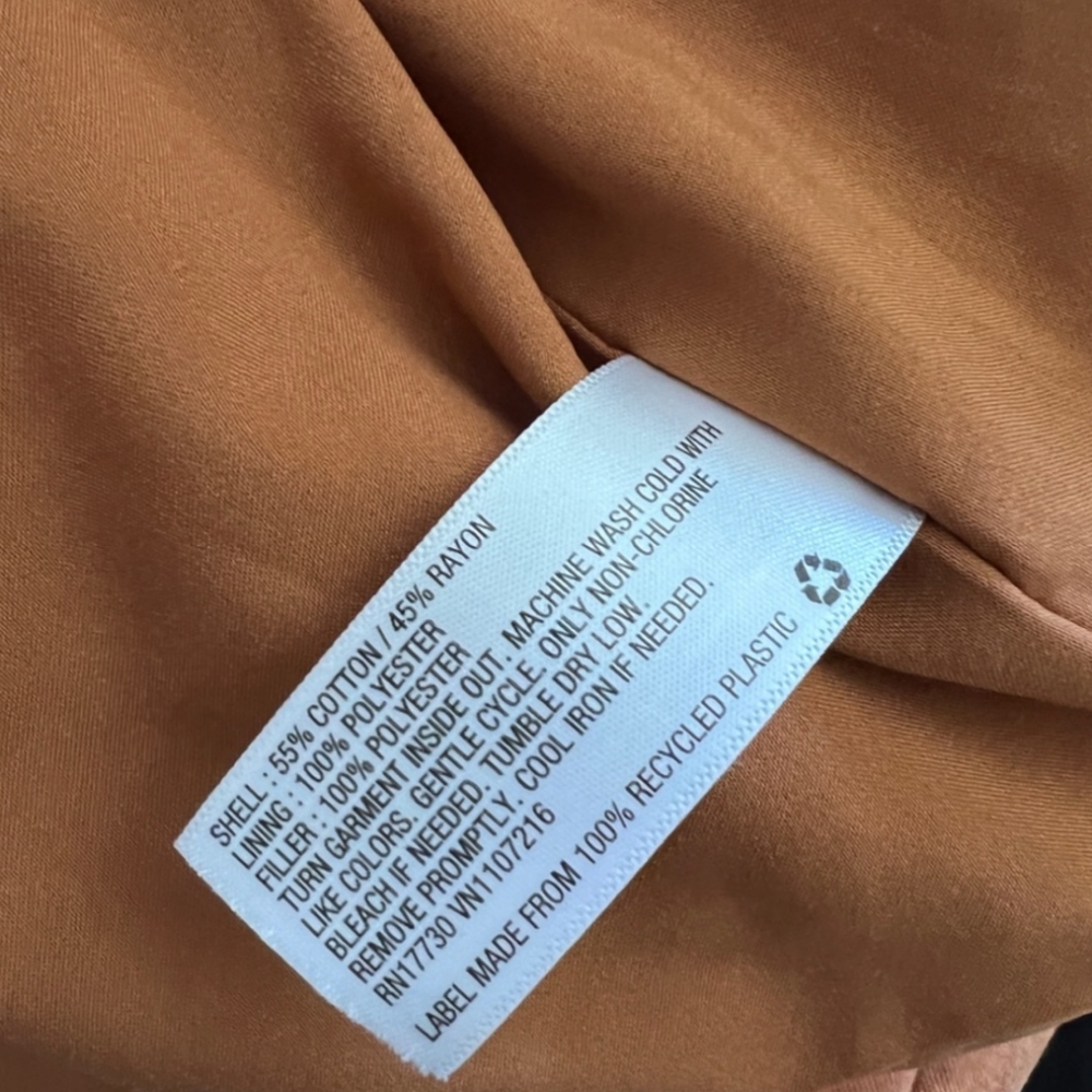 Universal Thread - Quilted Jacket - Size: Medium - image 4